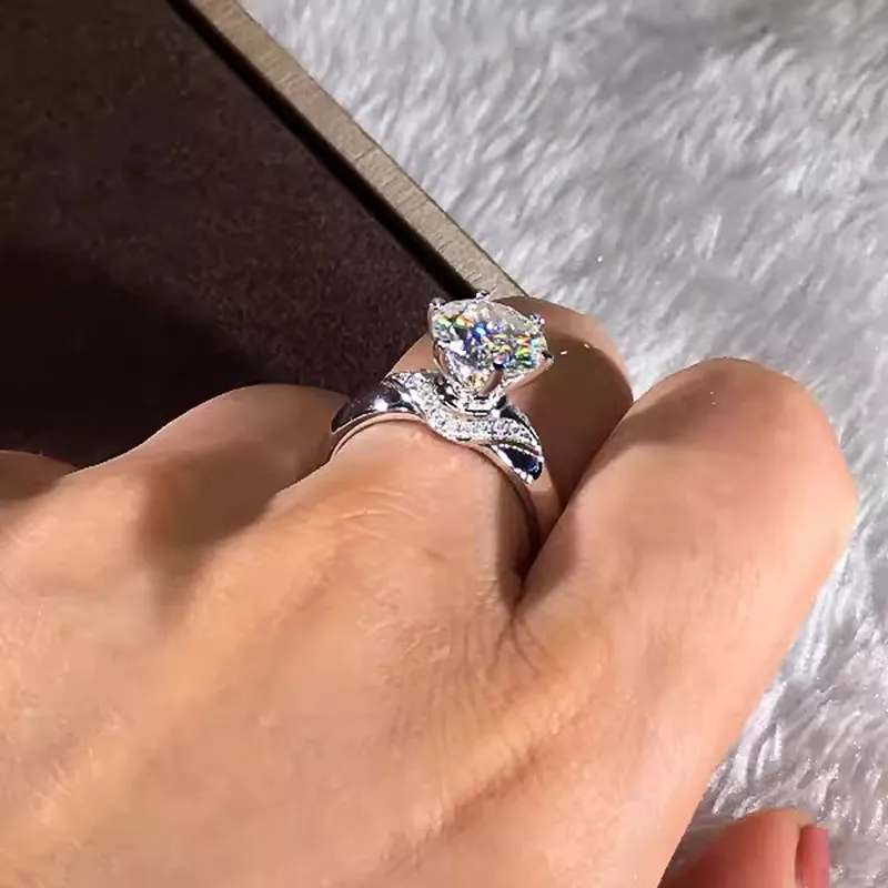 //cdn.cyberlack.com/c/files/picture/8618b7af/8618b7aff0e9bbc96f7b3613936846f8.jpg_100x100